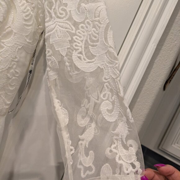 Wedding dress Chi Chi London - Picture 4 of 8